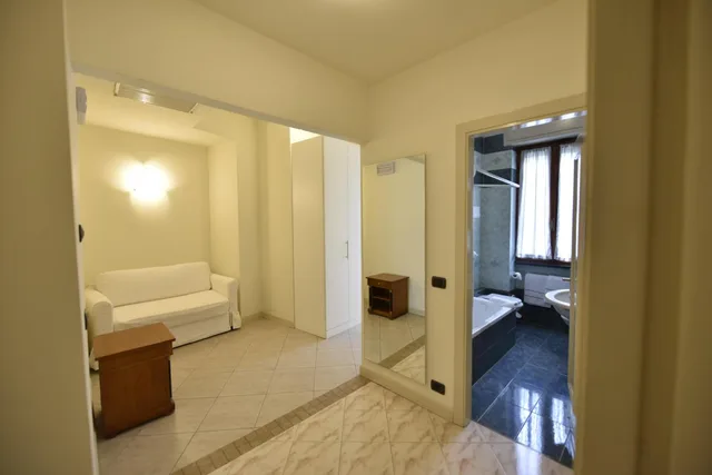 غرفة عائلية بحوض استحمام، HOTEL VILLA KINZICA 2/5