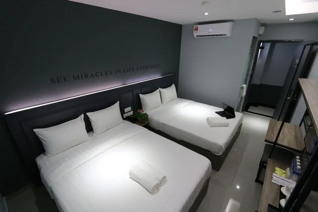 Super, Deluxe, 2 Queen Beds، Hotel 99 Sri Petaling @ Bukit Jalil 1/1