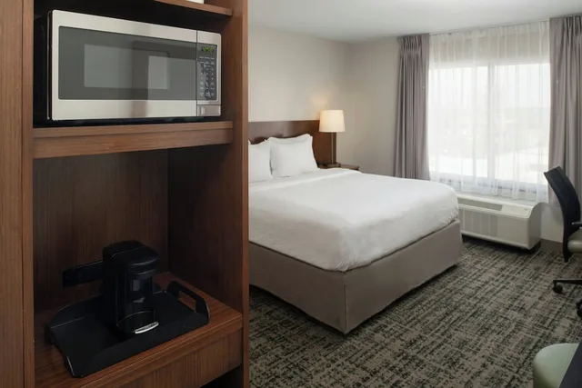 غرفة بسرير كينج لذوي الإعاقة، Fairfield Inn Suites Tampa Westshore Airport 4/6