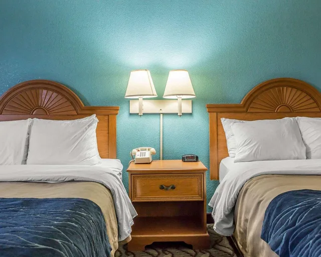 غرفة بسريرين مزدوجين، Quality Inn & Suites Circleville 2/8