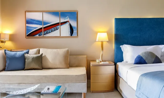 Junior Suite, Deluxe, King Bed, Daios Cove 1/2