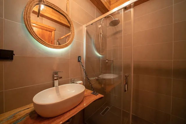 بنغل بإطلالة على الحديقة، Zumrut Cirali Butik Otel 3/3