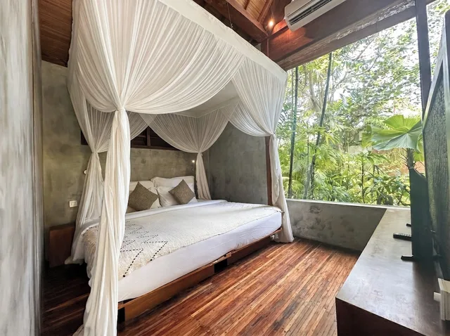 Deluxe, Twin Beds, Pool Access، Zin Berawa Villas & Bungalows 1/9