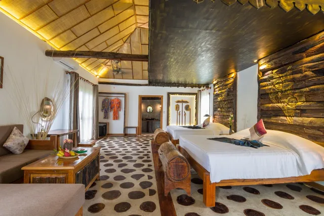 بنغل عائلي، Bong Thom Forest Lodge 1/3