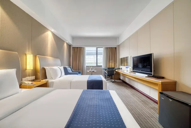 غرفة بزنس بسريرين منفصلين، Hangzhou Haiwaihai Holiday Hotel (ex. Holiday Inn Express Grand Canal) 8/10