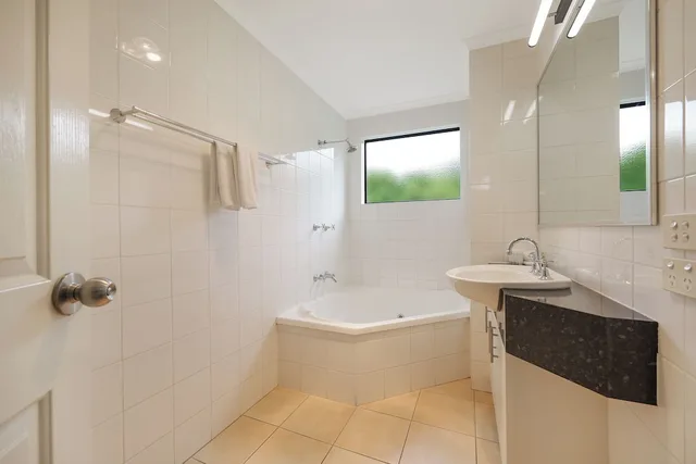 1 Bedroom, Spa, Family, Apartment, Queen Bed, Sofa، Sea Foam Villas 1/1