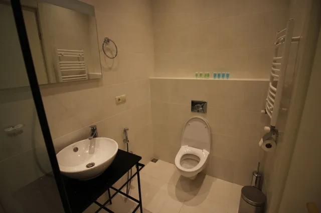 جناح سوبيريور بسريرين كوين بشرفة بـ4 غرف نوم مع أريكة، Maxela Apartments 6/7