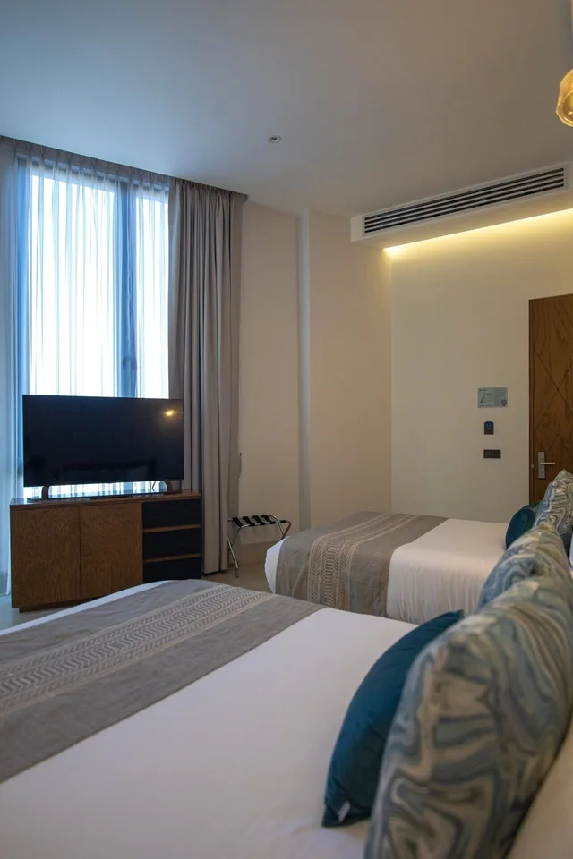 جناح جونيور بسريرين كوين، Becquer Hotel Guadalajara 4/9