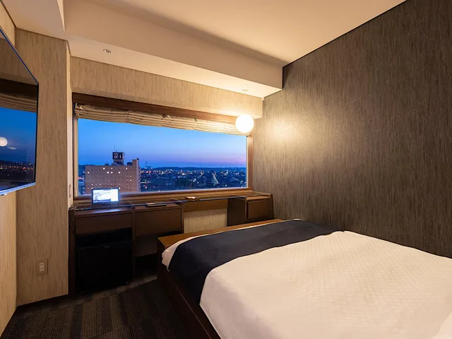غرفة بسرير مزدوج بإطلالة على الجبل، Tsukino Hotel 1/1