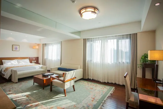 Deluxe, Executive, Double Bed, Jade Garden Hotel Beijing 2/2