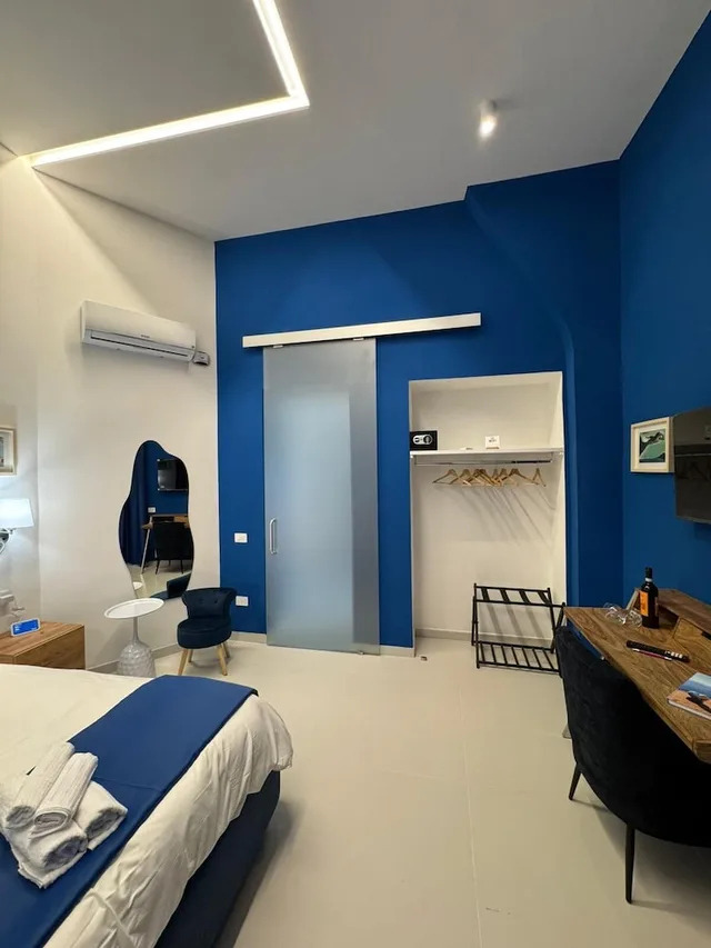شقة فاخرة بسريرين كينج وسرير فردي بإطلالة على المدينة بشرفة، Poerio Station Rooms & Apartment 8/10