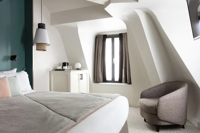Deluxe, City or Courtyard View, Hotel Bastille Speria 2/9