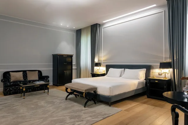 جناح جونيور بسرير كينج، Grand Hotel Et Des Palmes 2/8