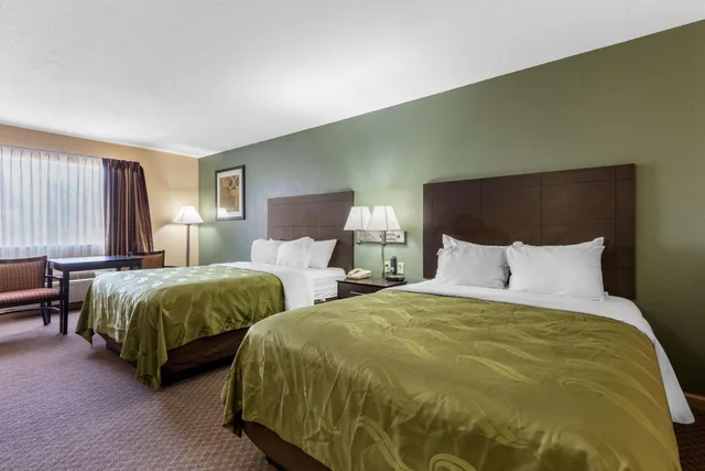 غرفة بسريرين كوين، Quality Inn West Memphis 1/4
