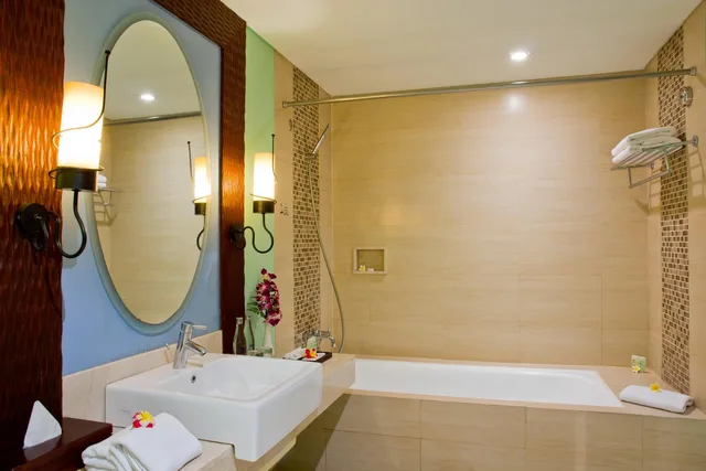 Deluxe, Double or Twin Bed, Pool Access، The Rani Hotel And Spa 6/7
