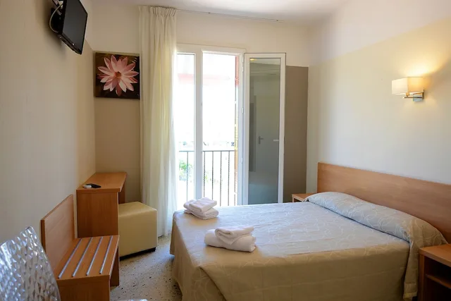 غرفة مفردة بسرير فردي، Hôtel De Porticcio 1/4