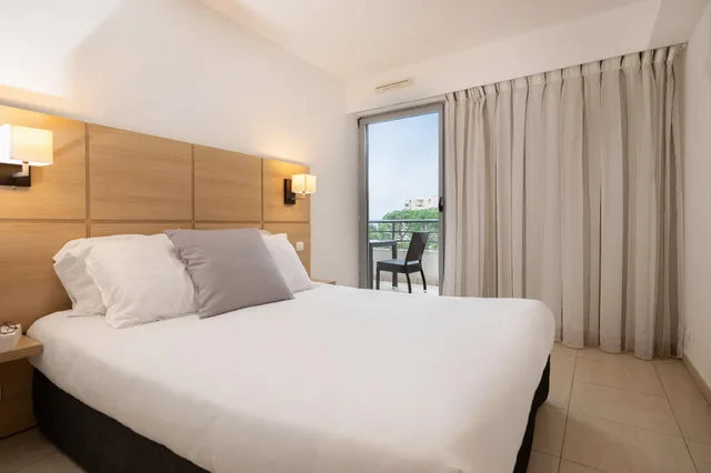 1 Bedroom, Apartment, Double Bed, Sofa, Nemea Le Lido Cagnes sur Mer 1/1