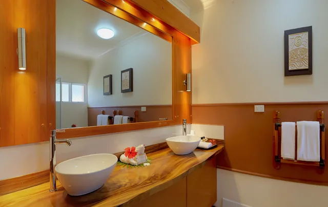غرفة ديلوكس بسرير كينج بغرفة نوم واحدة، Bedarra Beach Inn 3/3
