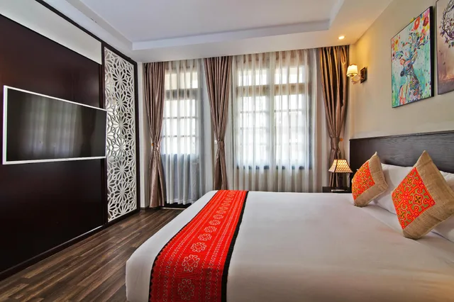 جناح بسرير مزدوج بإطلالة على الجبل بشرفة، Lacasa Sapa Hotel (Ex. Hoang Ha Sapa Hotel) 1/2