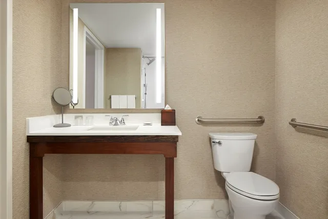 Tower, Superior, 2 Queen Beds، Philadelphia Marriott Downtown 4/6