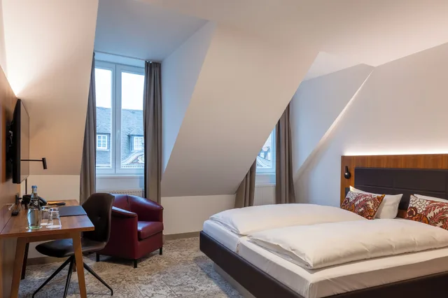 غرفة سوبيريور بسرير كينج، Hotel Zumnorde 1/6