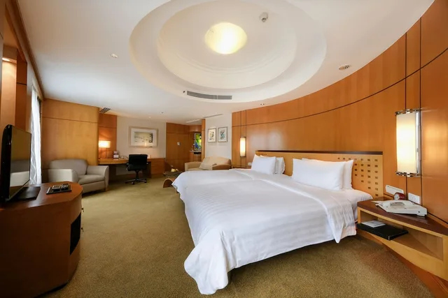 غرفة تنفيذية بسريرين منفصلين، Makati Shangri-La 1/5