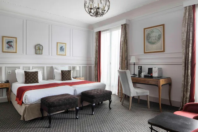 غرفة بريفيليج بسرير مزدوج بشرفة، Bradford Elysees Astotel 3/7