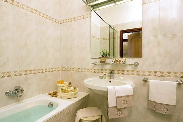 Classic, Double Bed, Mountain Side، Simplon 7/8