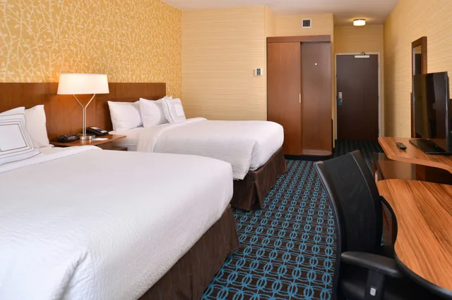 غرفة بسريرين كوين، Fairfield Inn Suites Farmington 1/2