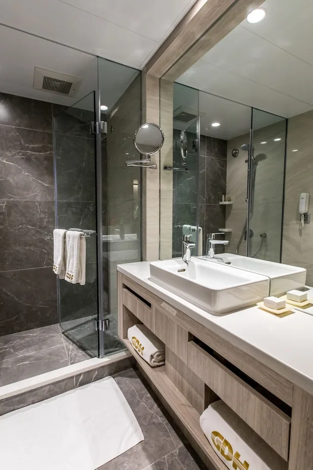 Premier Sky twin، Wharney Hotel 6/6