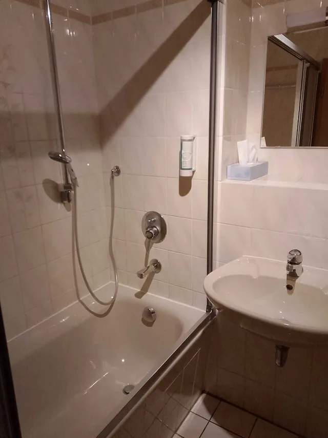 Retro, Comfort, Queen Bed, No Balcony، Hotel Waldblick 5/6