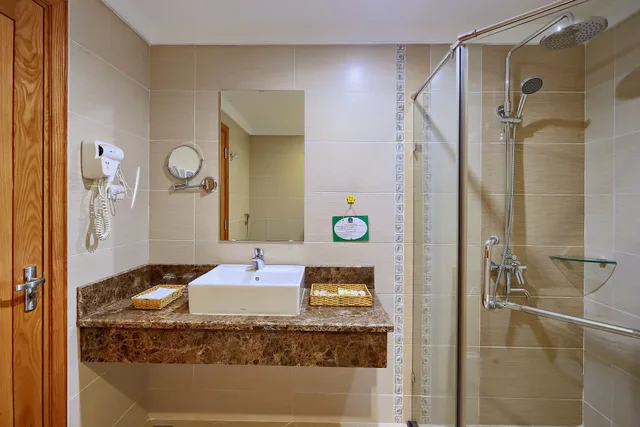 جناح تنفيذي بسرير كينج، Hoang Son Peace Hotel 2/6