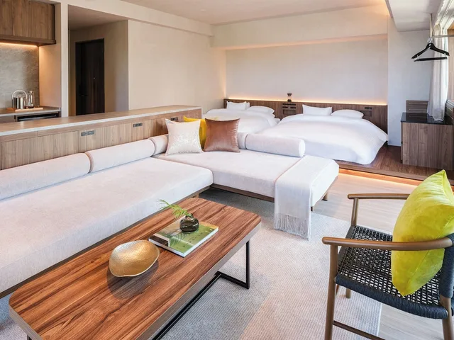 Superior, 2 Queen Beds, Corner, Seven x Seven Ishigaki 1/2