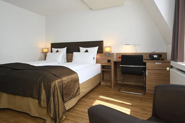 Comfort, Twin Beds, Stoller Zurich 2/5