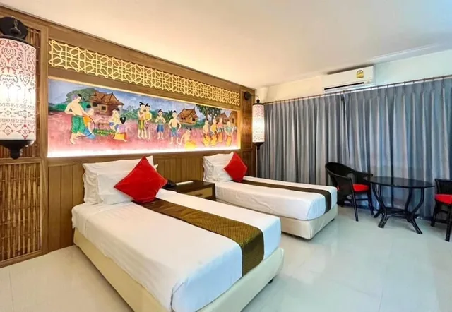 Grand, Lanna, Twin Beds، Nak Nakara Hotel 1/10