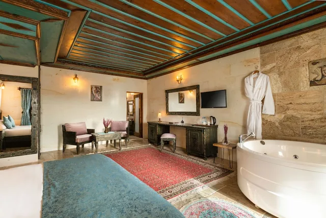 جناح ديلوكس بسرير كوين، Acer Cave Hotel 6/7