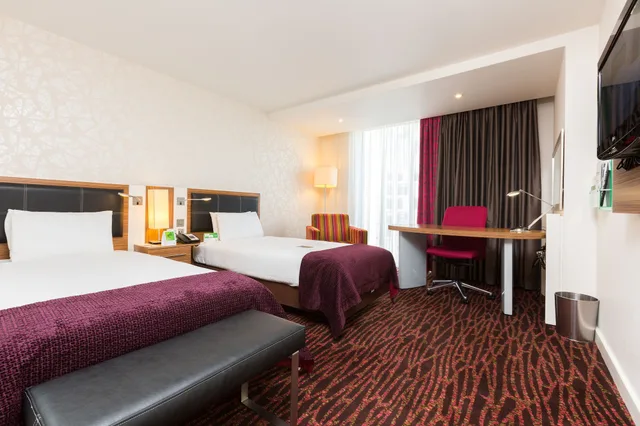 غرفة قياسية بسرير مزدوج، Holiday Inn Manchester Media City Uk 5/10