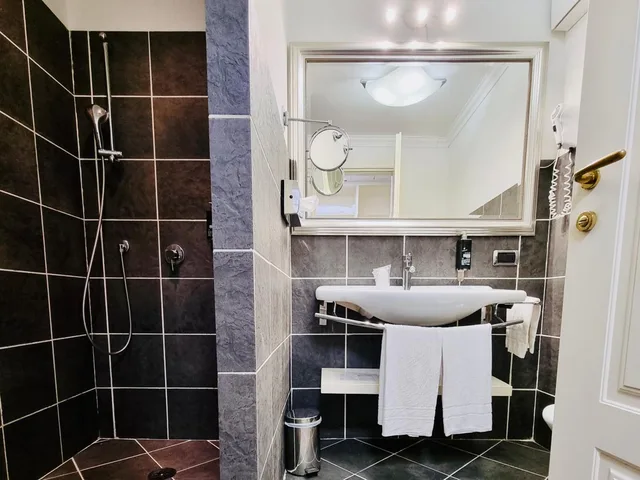جناح جونيور عائلي، Hotel Canali, Portofino Coast 5/6