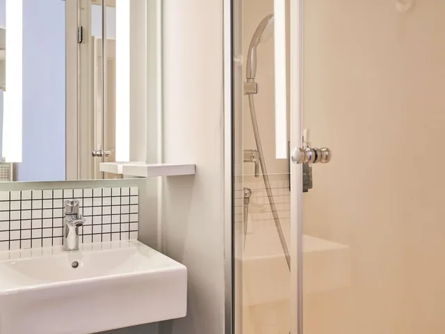 غرفة بسرير مزدوج وسرير بطابقين، IBIS BUDGET SAINT MAURICE 7/9