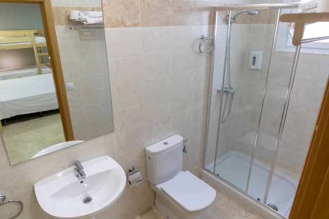 غرفة قياسية بسرير مزدوج، Albergue Alda Estella Hostel 5/9