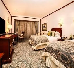 Taj Club, King Bed، Taj Mahal Hotel, New Delhi 1/1