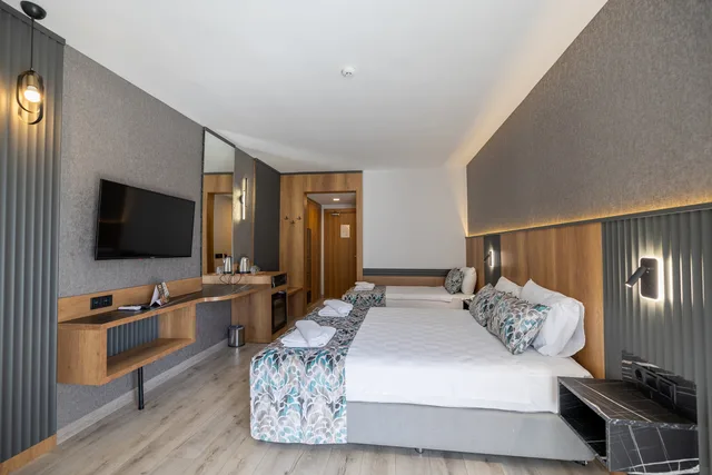 غرفة بسرير مزدوج بشرفة، Idas Club Hotel 2/3