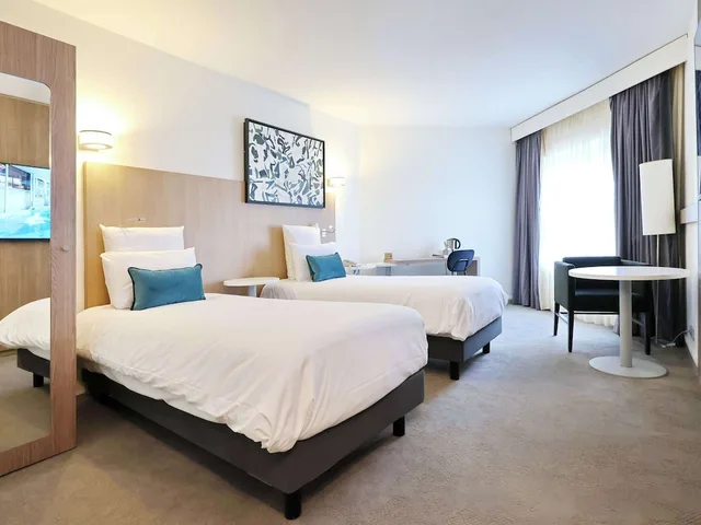 Standard, Twin Beds, Hotel Mercure Grenoble Centre President 2/10