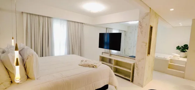 جناح، Hotel Rieger 1/1