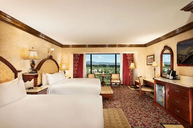 Tuscany, Suite, 2 King Beds، Peppermill Resort Spa Casino, WorldHotels Elite 1/3