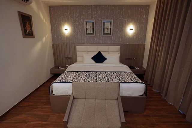 غرفة سوبيريور بسرير مزدوج بإطلالة على المسبح، Grand Continent Anjuna A Sarovar Portico Affiliate Hotel 2/4