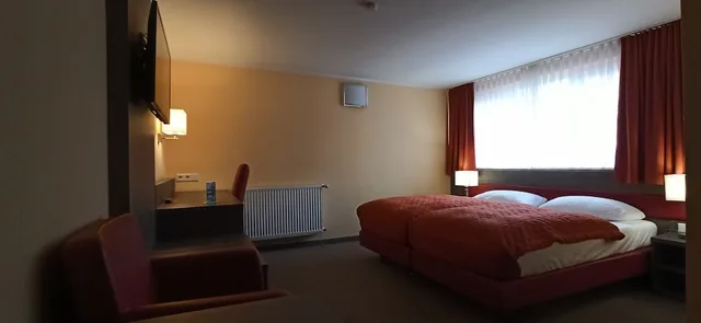 Modern, Comfort, Twin Beds, No Balcony, Hotel Waldblick 2/7