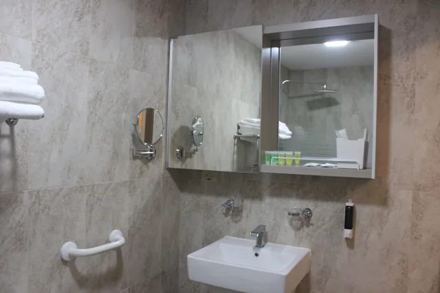 غرفة ديلوكس بسريرين مزدوجين بإطلالة على البحر، Saipan Beach Hotel 3/3