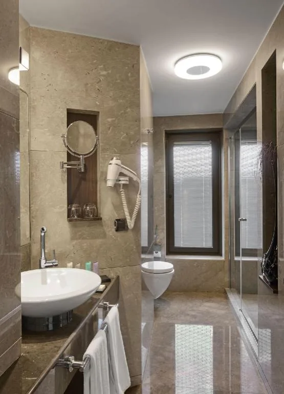 1 Bedroom, Bi Level, Loft, Suite, Double Bed, Bosphorus View, Sofa، Gezi Hotel Bosphorus, Istanbul, a Member of Design Hotels - Special Class 5/7