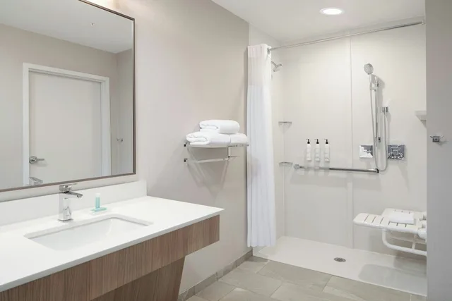 غرفة بسرير كينج، Fairfield By Marriott Inn & Suites Piedmont Greenville 5/5